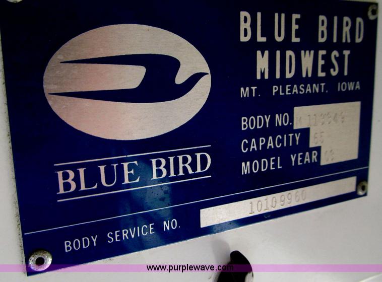 image for item E4897 2003 International 3800 school bus