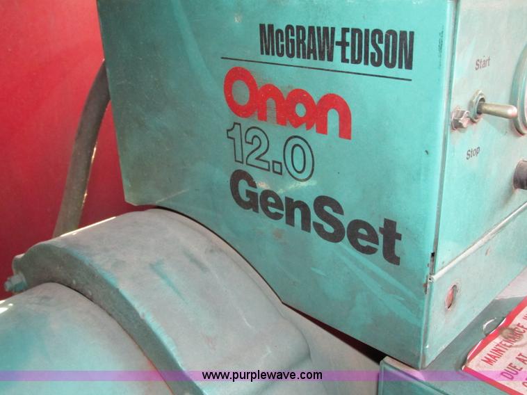 image for item F7365 1982 Hendrickson 1871-WS pumper/ladder fire truck