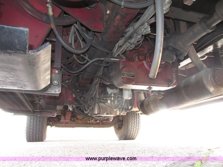 image for item F7365 1982 Hendrickson 1871-WS pumper/ladder fire truck