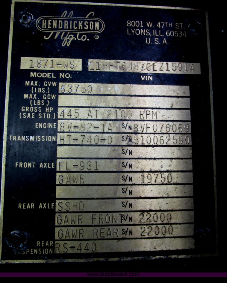 image for item F7365 1982 Hendrickson 1871-WS pumper/ladder fire truck