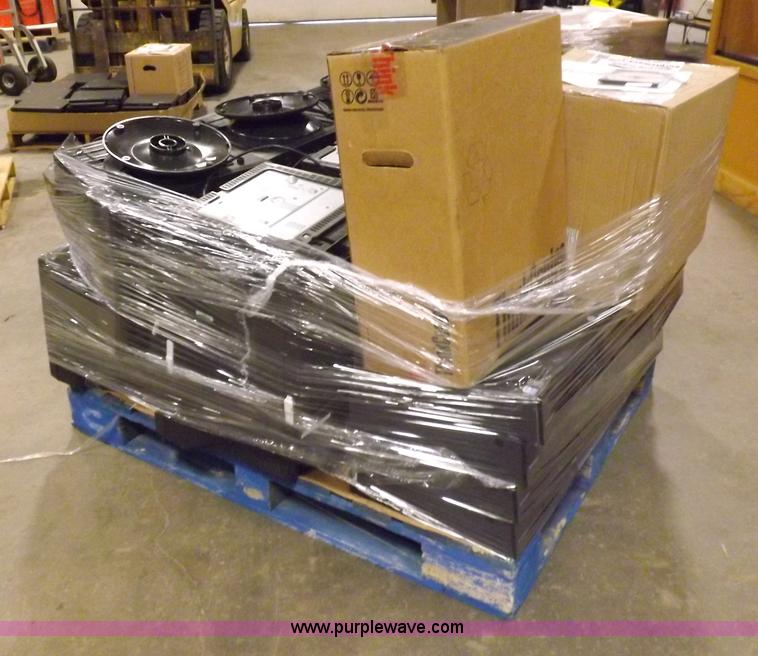 image for item H1820 (12) Lenovo ThinkCentre 9845-G2U desktop computers