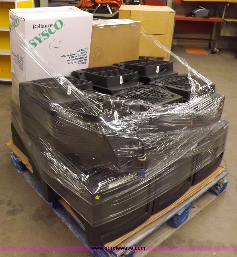 image for item H1824 (12) Lenovo ThinkCentre 9645-G2U desktop computers