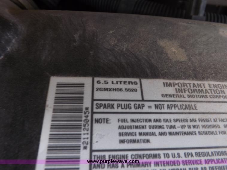 image for item H1849 2002 Chevrolet Express G3500 bus