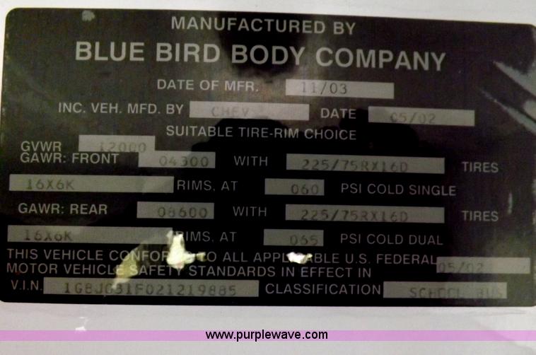 image for item H1850 2005 Chevrolet Express G3500 bus