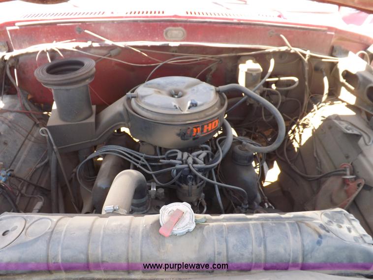 image for item H1869 1974 Ford F750 brush fire truck