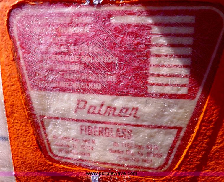 image for item H1869 1974 Ford F750 brush fire truck