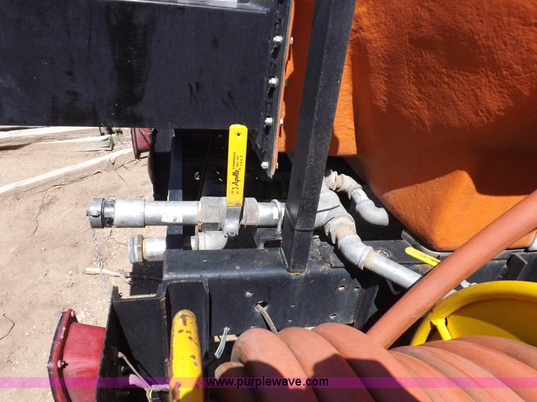 image for item H1869 1974 Ford F750 brush fire truck