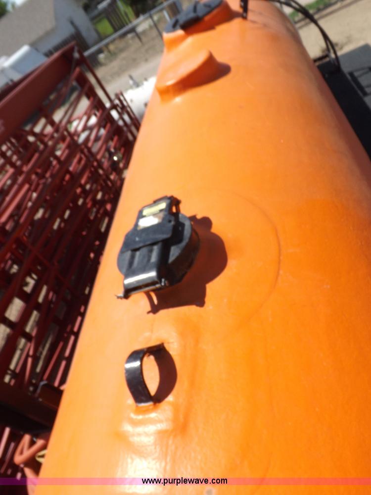 image for item H1869 1974 Ford F750 brush fire truck