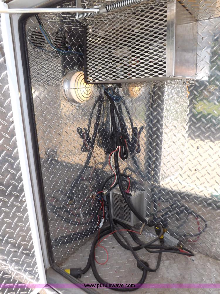 image for item H1871 1992 Ford Econoline E350 ambulance