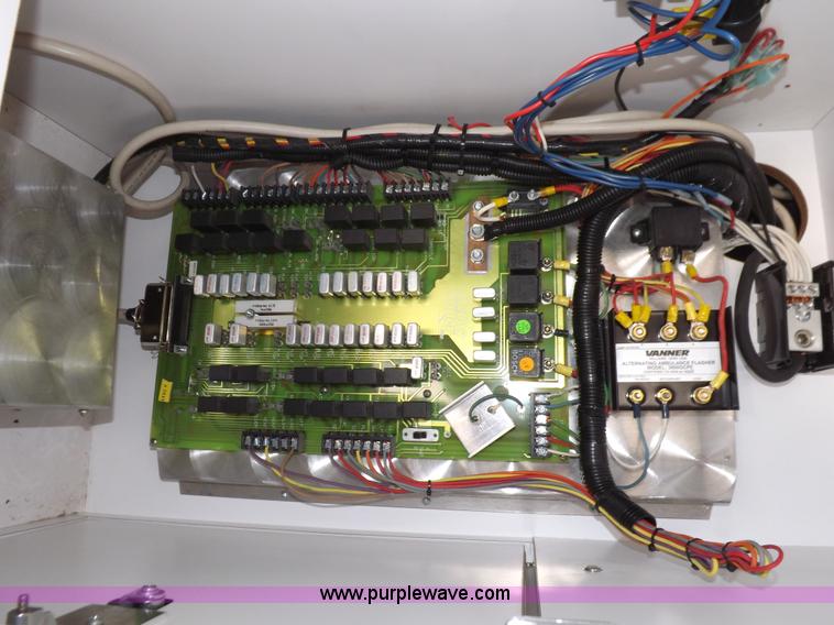 image for item H1871 1992 Ford Econoline E350 ambulance