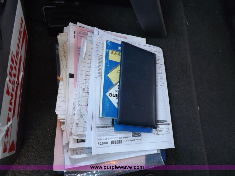 image for item H1871 1992 Ford Econoline E350 ambulance