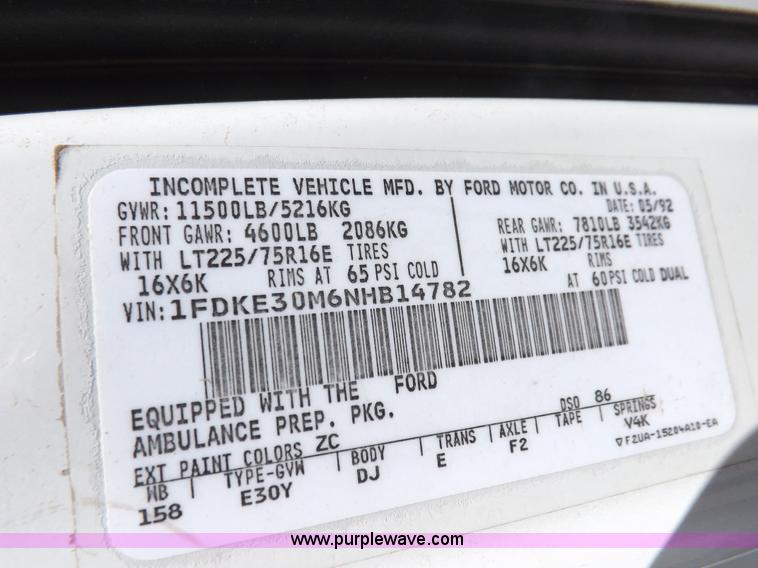 image for item H1871 1992 Ford Econoline E350 ambulance