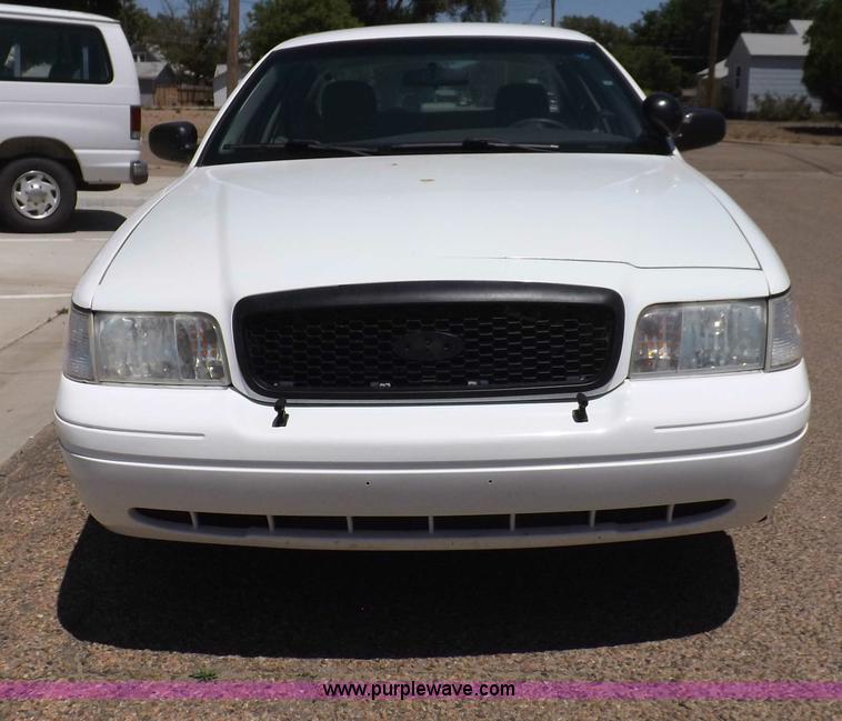 image for item H1872 2008 Ford Crown Victoria Police Interceptor