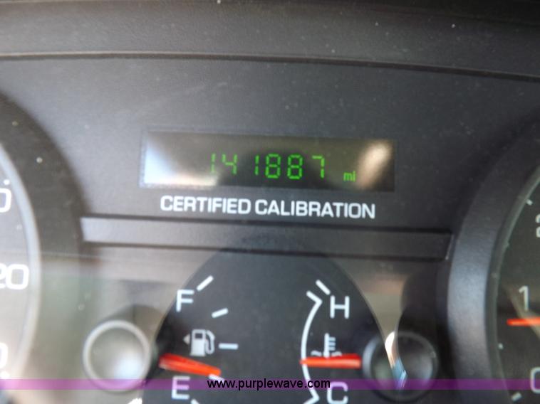 image for item H1872 2008 Ford Crown Victoria Police Interceptor