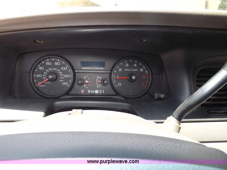 image for item H1872 2008 Ford Crown Victoria Police Interceptor