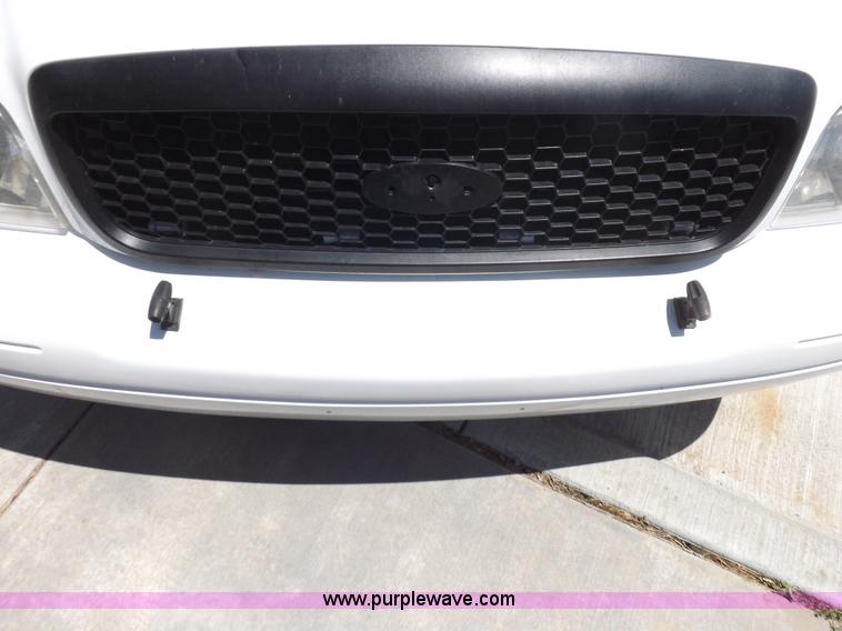 image for item H1872 2008 Ford Crown Victoria Police Interceptor