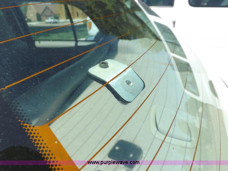 image for item H1872 2008 Ford Crown Victoria Police Interceptor