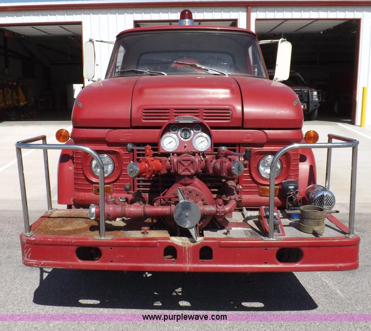 image for item H1874 1965 Ford 600 fire truck