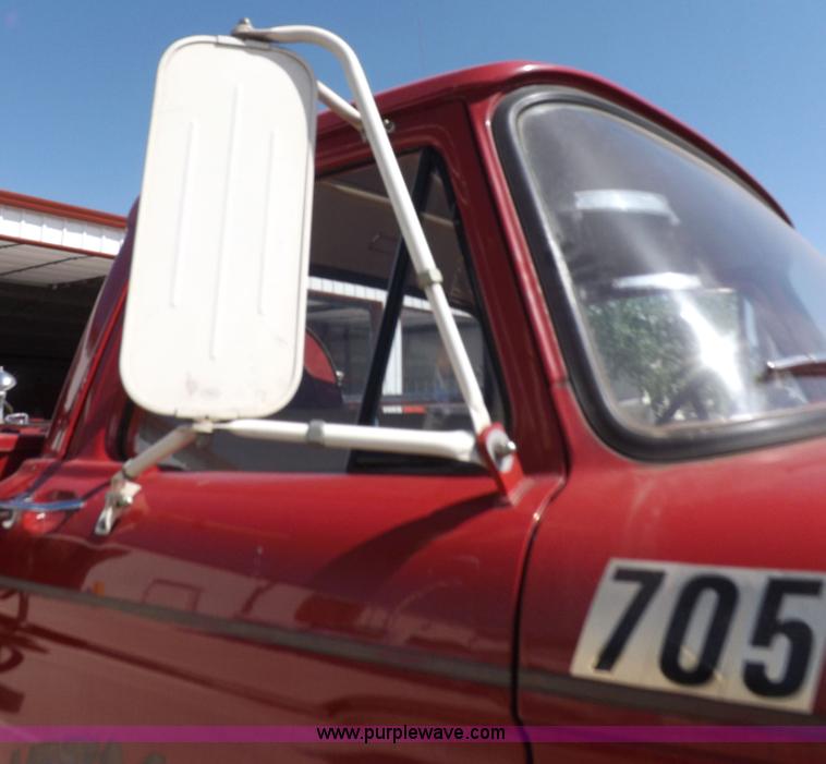 image for item H1874 1965 Ford 600 fire truck