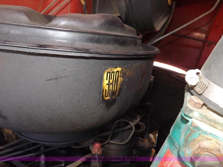 image for item H1874 1965 Ford 600 fire truck