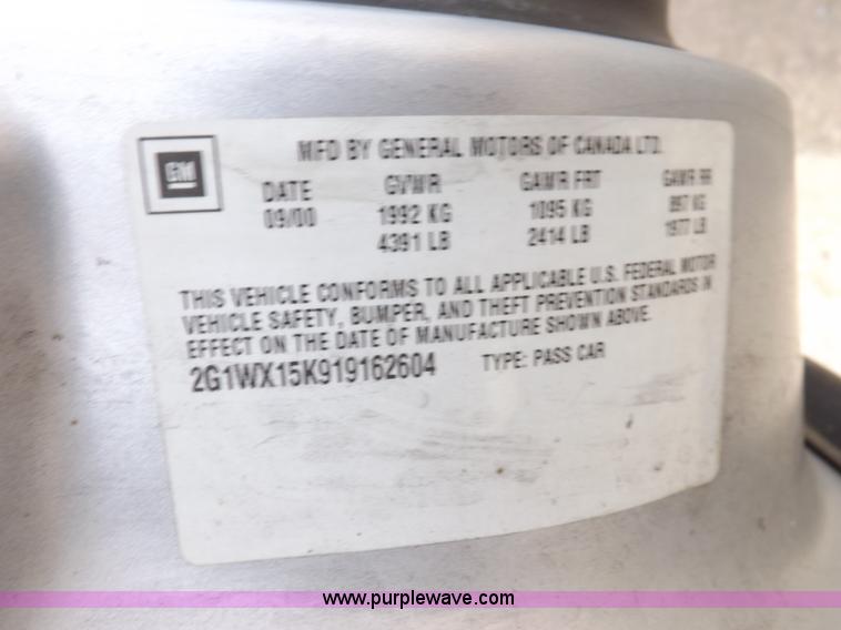 image for item H1904 2002 Chevrolet Monte Carlo LS