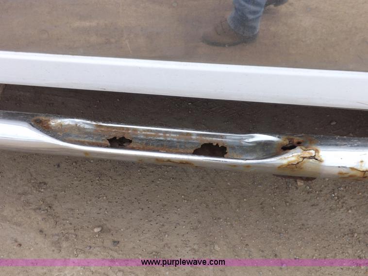 image for item H1905 2001 Ford F150 Lariat SuperCrew pickup truck