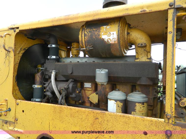 image for item H2463 1965 Caterpillar 120 motor grader
