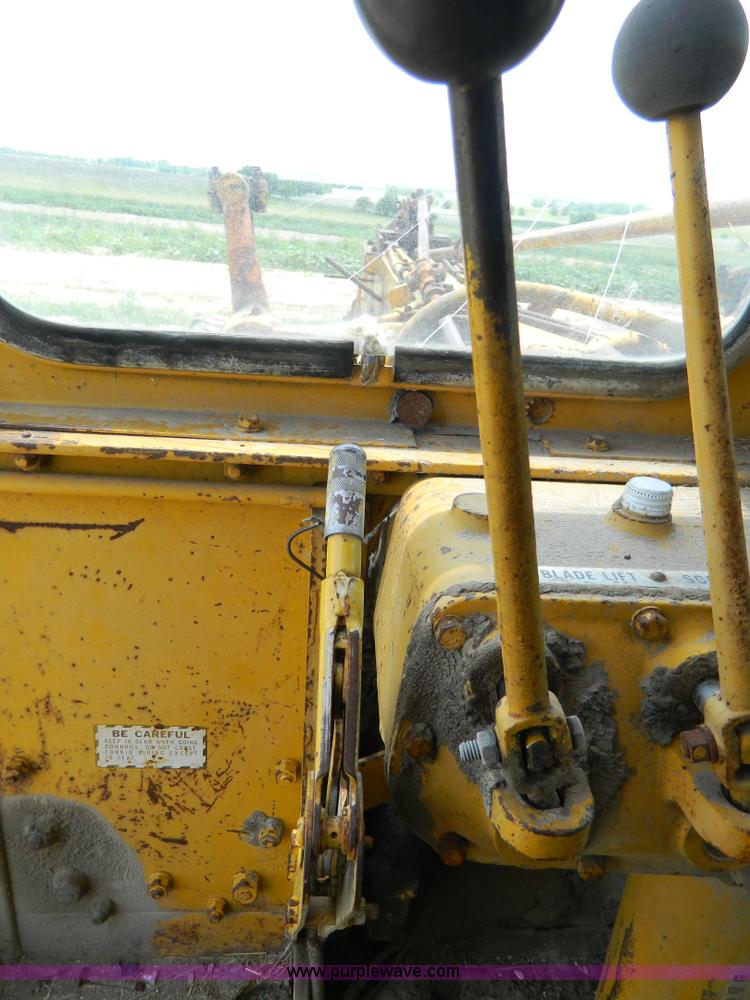 image for item H2463 1965 Caterpillar 120 motor grader