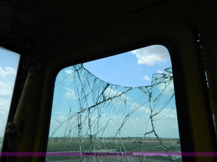 image for item H2463 1965 Caterpillar 120 motor grader