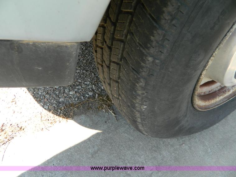 image for item H2464 1992 Chevrolet Astro van