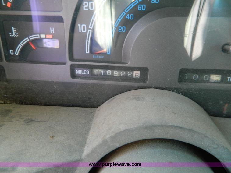 image for item H2464 1992 Chevrolet Astro van