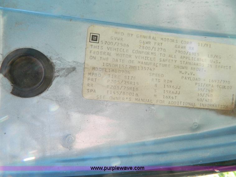 image for item H2464 1992 Chevrolet Astro van