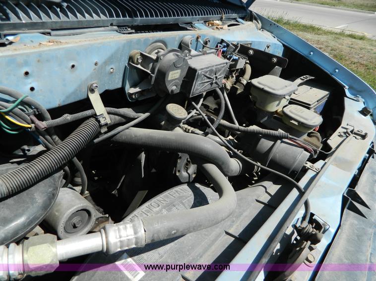 image for item H2464 1992 Chevrolet Astro van