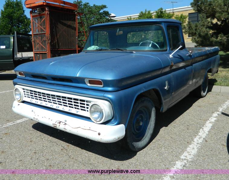 image for item H2465 1963 Chevrolet pickup truck