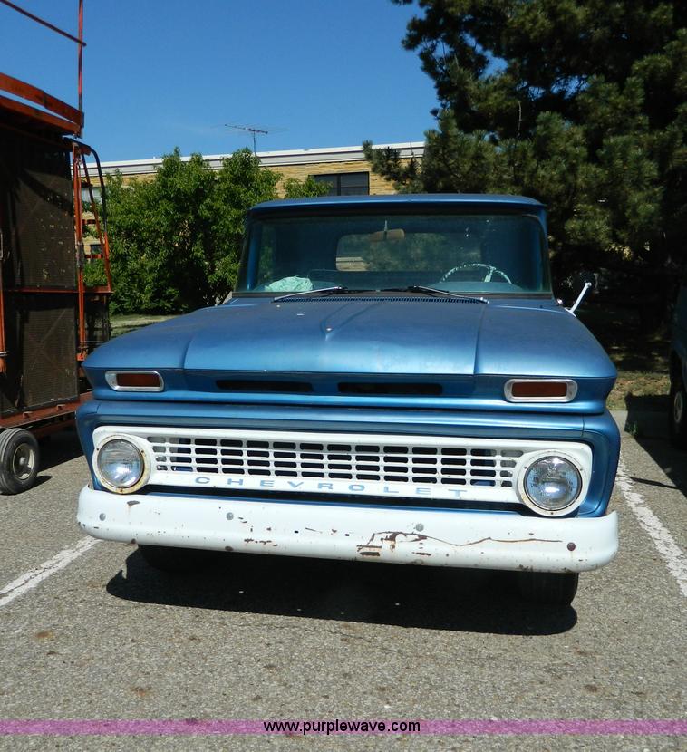 image for item H2465 1963 Chevrolet pickup truck