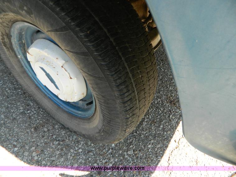 image for item H2465 1963 Chevrolet pickup truck