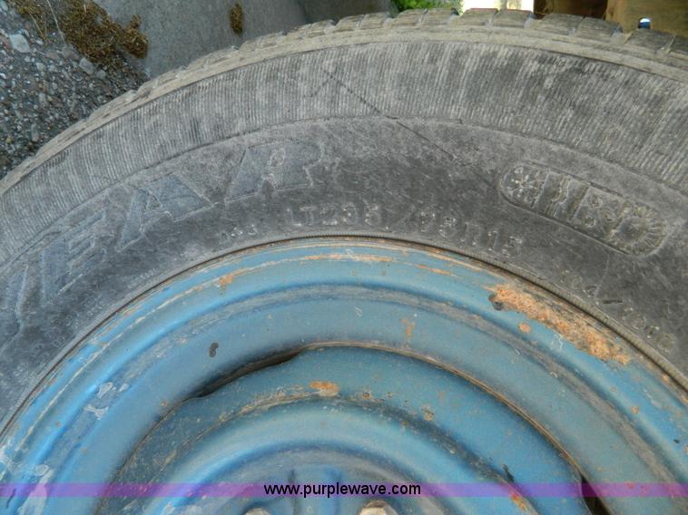 image for item H2465 1963 Chevrolet pickup truck