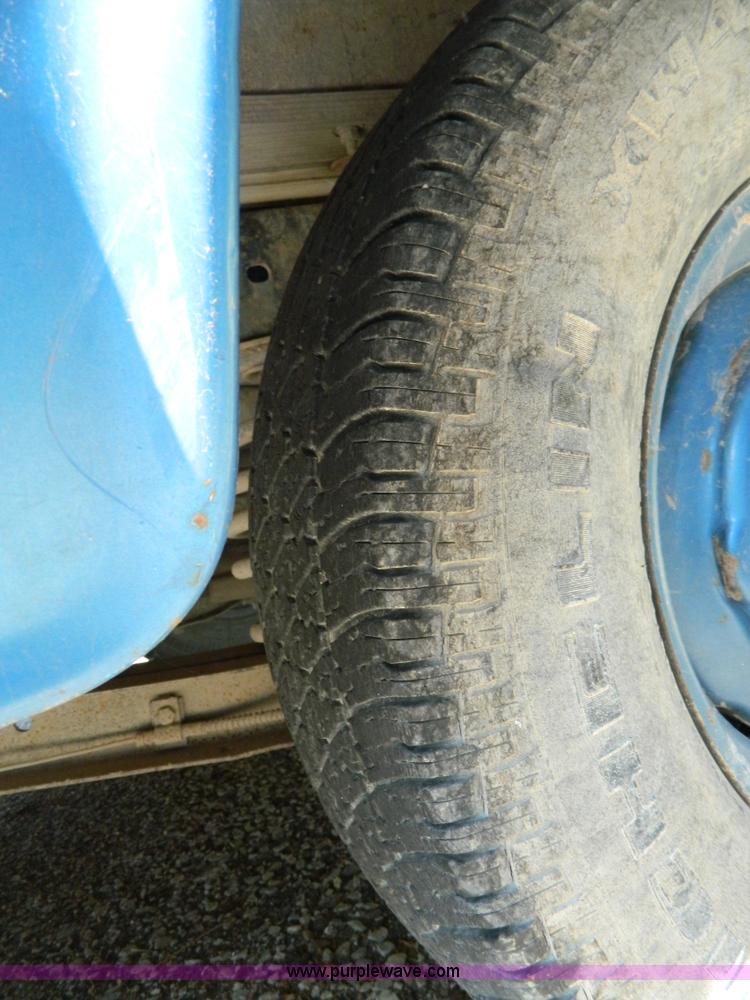 image for item H2465 1963 Chevrolet pickup truck