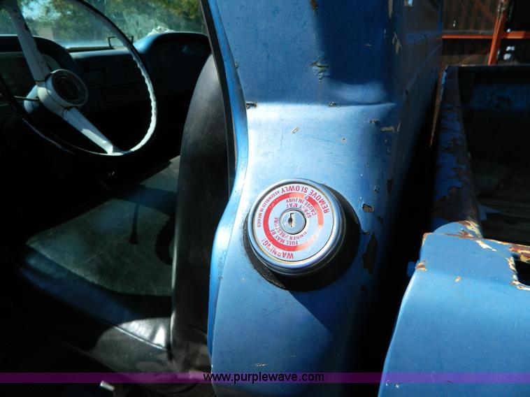 image for item H2465 1963 Chevrolet pickup truck