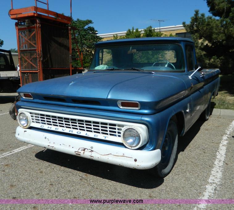 image for item H2465 1963 Chevrolet pickup truck