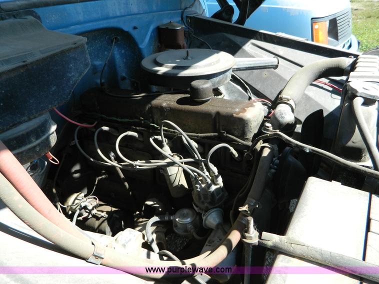 image for item H2465 1963 Chevrolet pickup truck