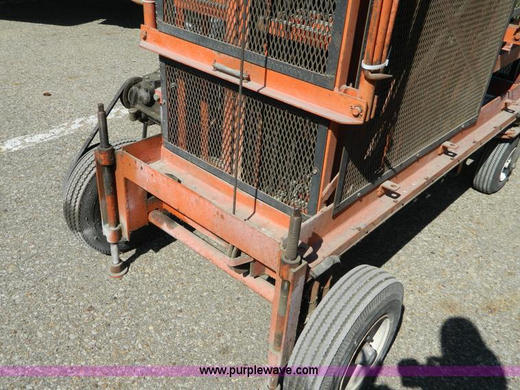 image for item H2466 Economy LD6F Series 200 man lift