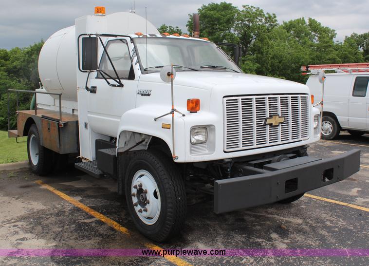 image for item H2582 1992 Chevrolet Kodiak sewer rod truck