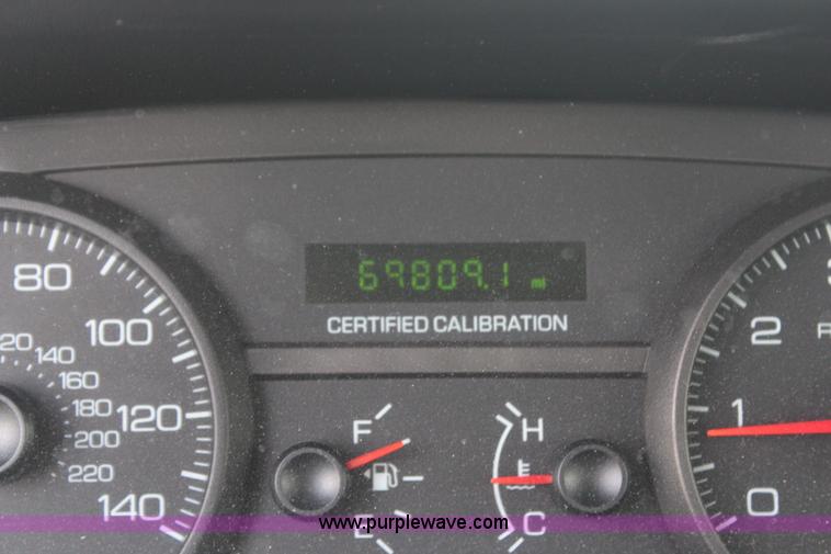 image for item H2587 2009 Ford Crown Victoria Police Interceptor