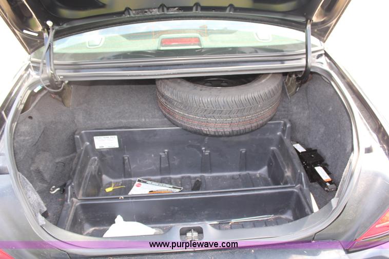 image for item H2587 2009 Ford Crown Victoria Police Interceptor