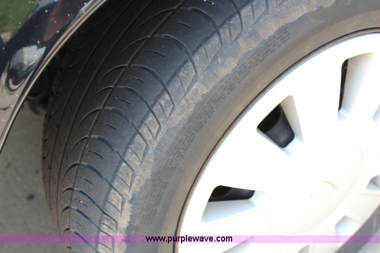 image for item H2587 2009 Ford Crown Victoria Police Interceptor