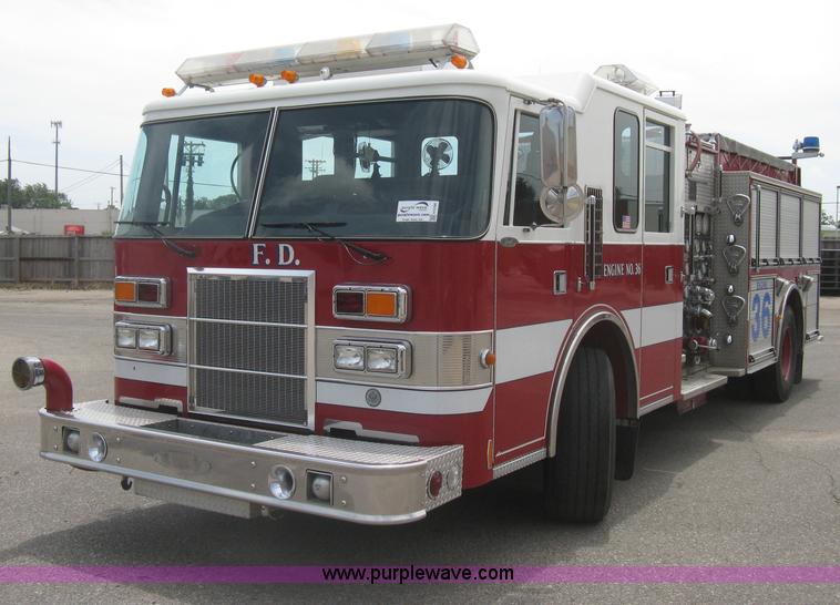 image for item H5390 1995 Pierce pumper fire truck