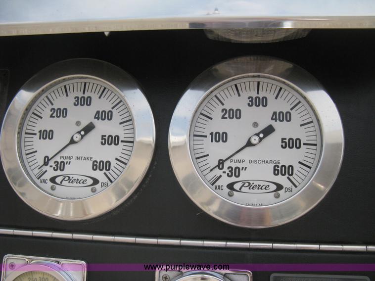 image for item H5390 1995 Pierce pumper fire truck