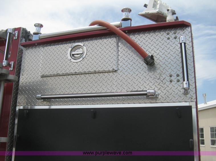 image for item H5390 1995 Pierce pumper fire truck