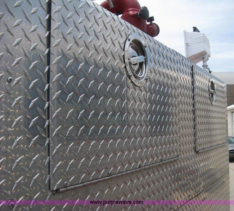 image for item H5390 1995 Pierce pumper fire truck